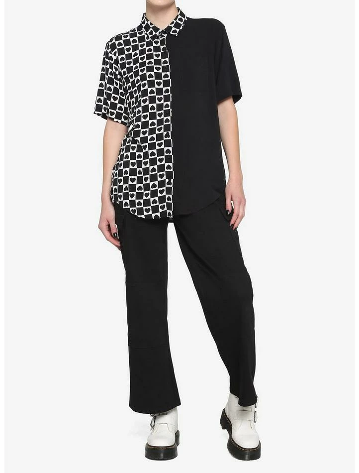 Coupon โจ Black & White Checkered Heart Split ๐ง Girls Resort Woven Button-Up ๐งจ 4 Coupon โจ Black & White Checkered Heart Split ๐ง Girls Resort Woven Button-Up ๐งจ - Image 2