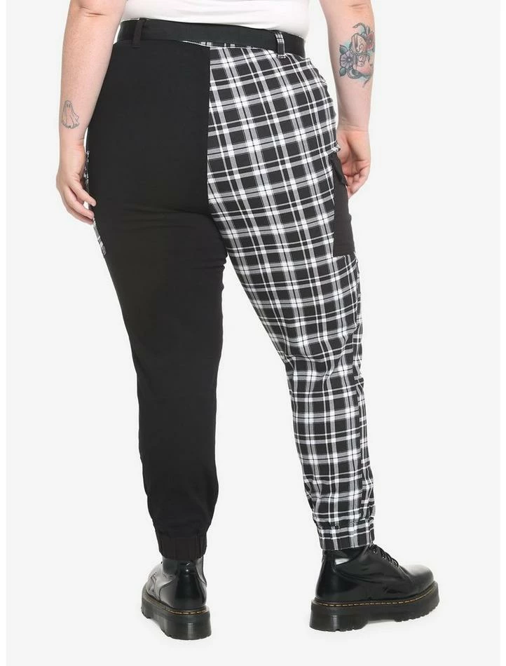 Hot Sale ๐ Black & White Plaid Split Cargo Jogger Pants Plus Size ๐ฅ 4 Hot Sale ๐ Black & White Plaid Split Cargo Jogger Pants Plus Size ๐ฅ - Image 2