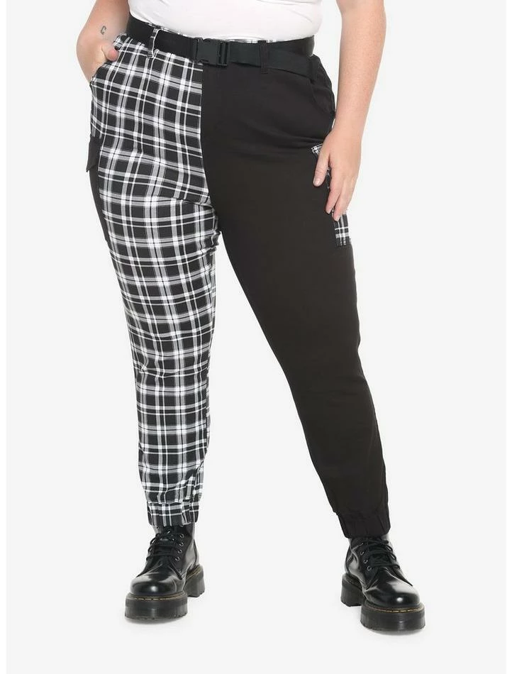 Hot Sale ๐ Black & White Plaid Split Cargo Jogger Pants Plus Size ๐ฅ 3 Hot Sale ๐ Black & White Plaid Split Cargo Jogger Pants Plus Size ๐ฅ