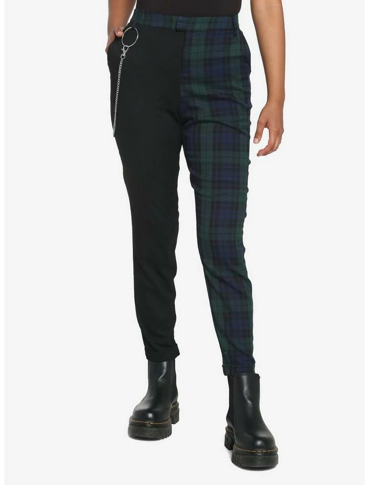 Outlet 🔔 Black & Green Plaid Split Pants 🥰 3 Outlet 🔔 Black & Green Plaid Split Pants 🥰