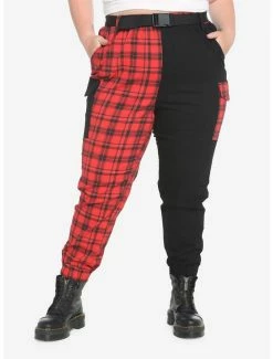Brand new 🌟 Black & Red Plaid Split Cargo Jogger Pants Plus Size 🤩