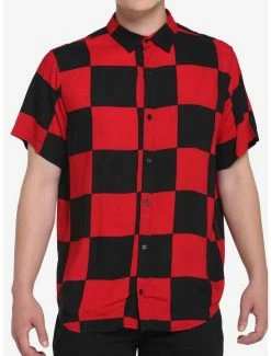 Coupon 🎁 Black & Red Checkered Woven Button-Up 🤩