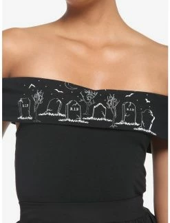 Brand new ⌛ Graveyard Bats Off-The-Shoulder 👧 Girls Top ✨ -HT Style Outlet Store 18529272 av3