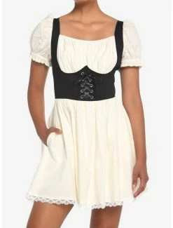 Cheapest 🎁 Ivory Lace Ruffle Corset 👗 Dress 💯