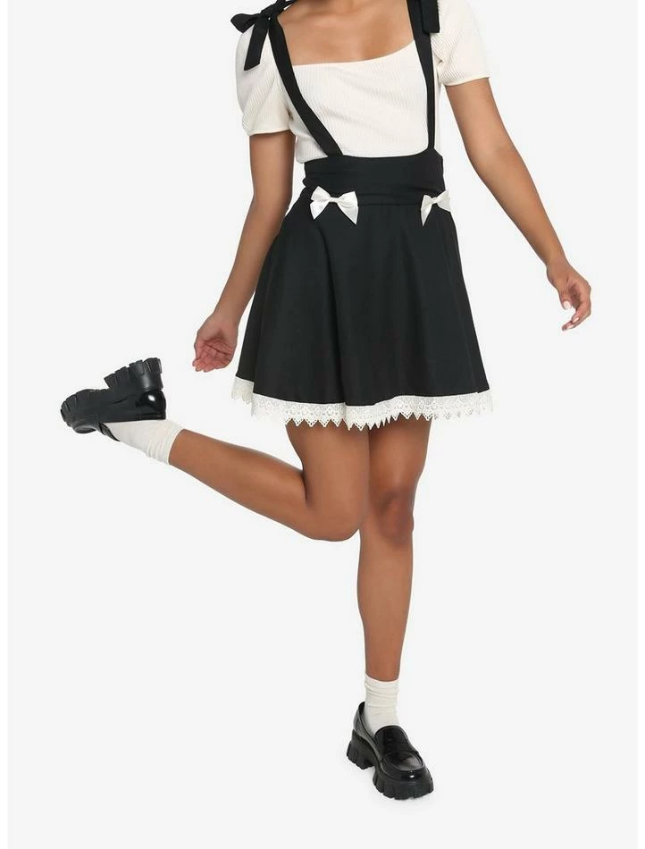 Best Sale ๐ฅฐ Black & White Ribbon Lace Suspender ๐ Skirt โจ 8 Best Sale ๐ฅฐ Black & White Ribbon Lace Suspender ๐ Skirt โจ - Image 6