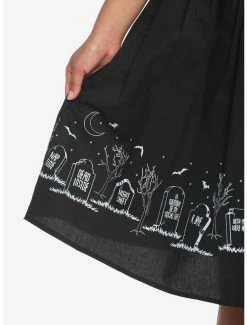 Hot Sale ⭐ Graveyard Bats Midi 👗 Skirt ⌛ -HT Style Outlet Store 18535965 av3