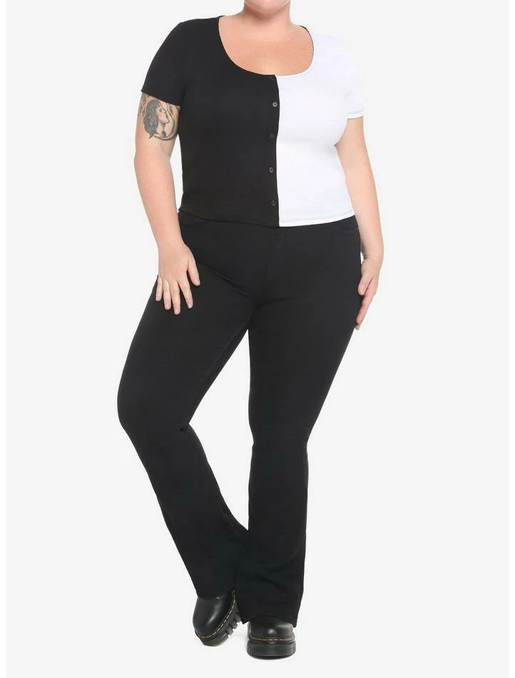 Best Sale โ Black & White Split ๐ง Girls Crop T-Shirt Plus Size ๐ 4 Best Sale โ Black & White Split ๐ง Girls Crop T-Shirt Plus Size ๐ - Image 2