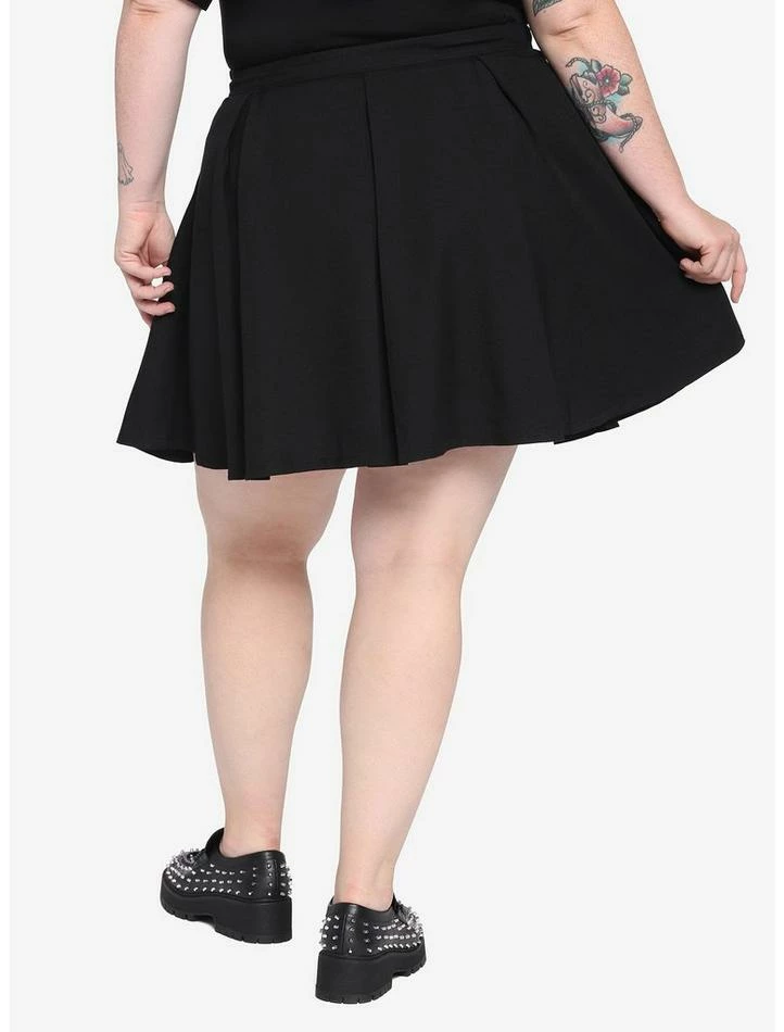 Brand new 🔔 Black Coffin Chain Pleated 👗 Skirt Plus Size 😀 4 Brand new 🔔 Black Coffin Chain Pleated 👗 Skirt Plus Size 😀 - Image 2