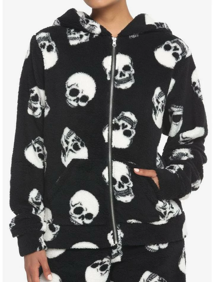 Discount π Jumbo Skulls Sherpa π§ Girls Hoodie β 3 Discount π Jumbo Skulls Sherpa π§ Girls Hoodie β