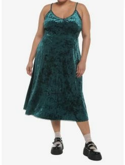 Hot Sale 🔥 Green Velvet Midi Slip 👗 Dress Plus Size 👏