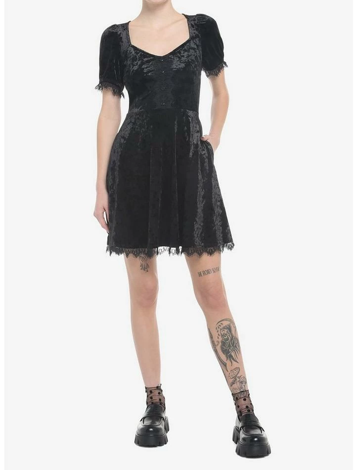 Promo ⭐ Black Crushed Velvet & Lace Mini 👗 Dress 🎁 4 Promo ⭐ Black Crushed Velvet & Lace Mini 👗 Dress 🎁 - Image 2