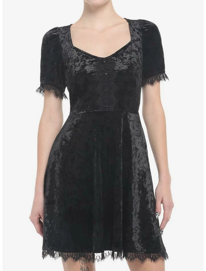 Promo ⭐ Black Crushed Velvet & Lace Mini 👗 Dress 🎁 3 Promo ⭐ Black Crushed Velvet & Lace Mini 👗 Dress 🎁