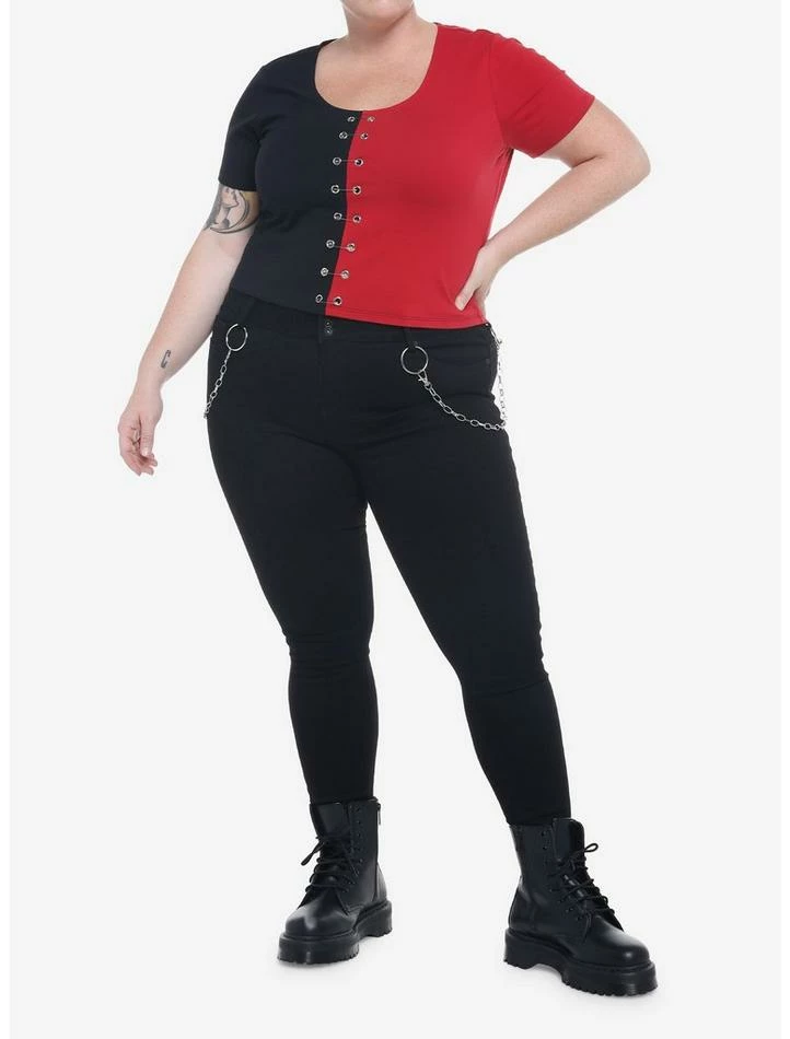 Best Sale ✔️ Red & Black Safety Pin Split 👧 Girls Crop T-Shirt Plus Size 💯 4 Best Sale ✔️ Red & Black Safety Pin Split 👧 Girls Crop T-Shirt Plus Size 💯 - Image 2